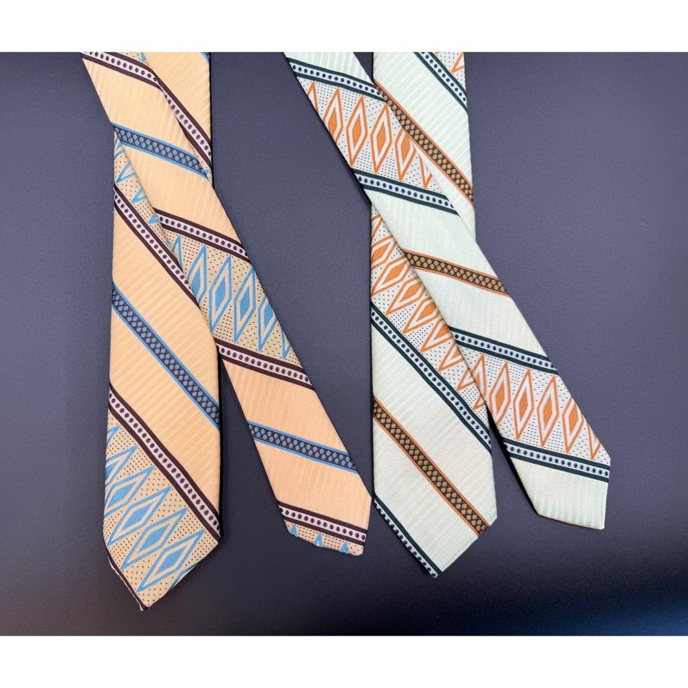Vintage Resisto 70s Geometric Diamond Stripe Polyester Necktie Set 2 Peach Green
